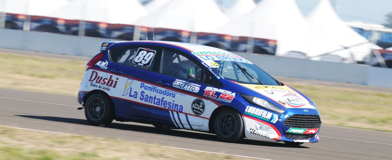 AGUSTÍN RIVERA Y UN DEBUT ALENTADOR
