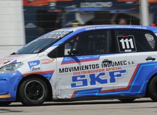 MARTÍN LESTON REGRESA SOBRE UN AUTO GANADOR