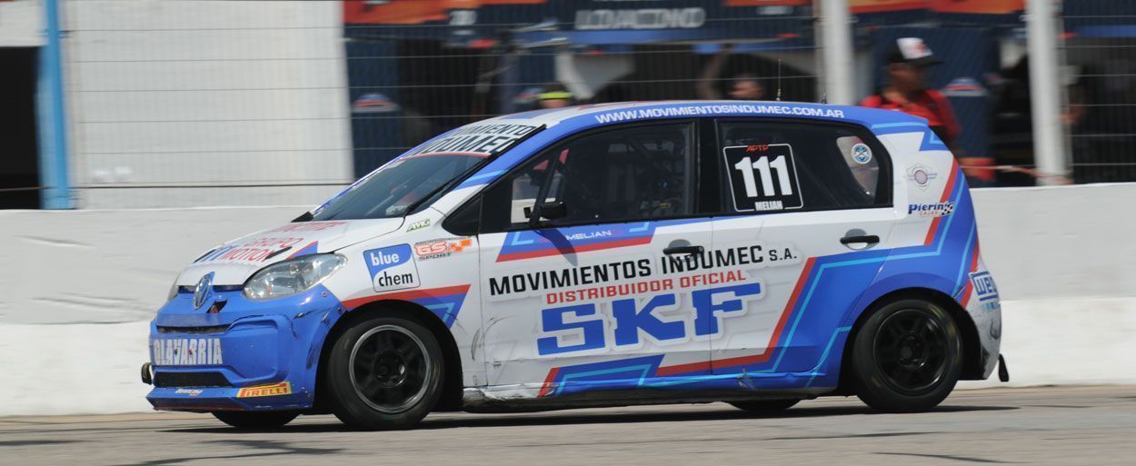 MARTÍN LESTON REGRESA SOBRE UN AUTO GANADOR