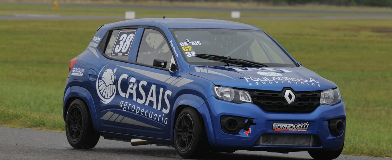 DIEGO CASAIS Y LA PRIMERA SOBRE EL KWID