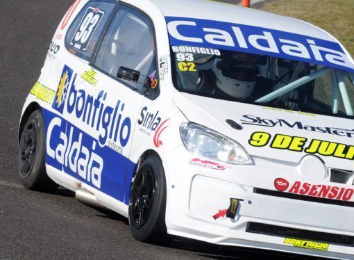 NICOLÁS BONFIGLIO CON AUTO RECUPERADO