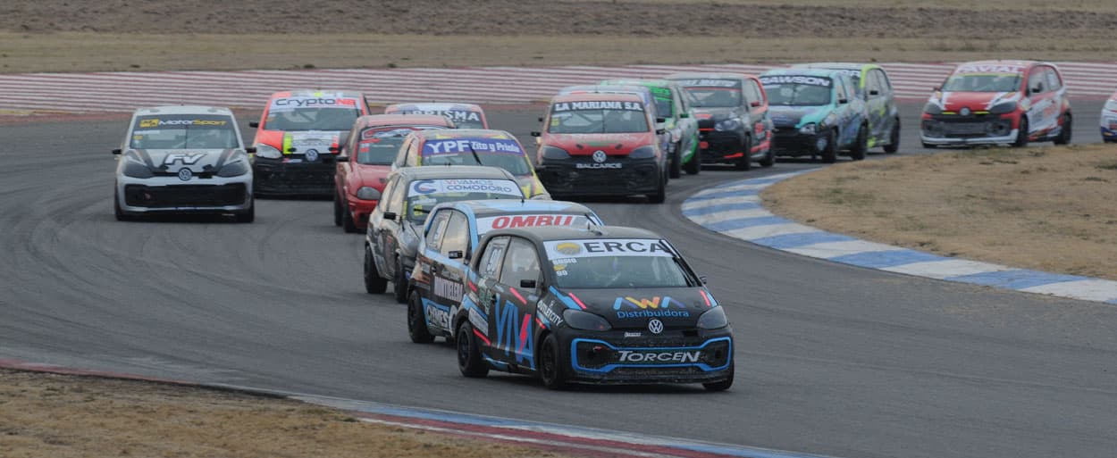 EZEQUIEL BOSIO: «ESTOY FELIZ POR HABER DEBUTADO EN EL TURISMO PISTA»