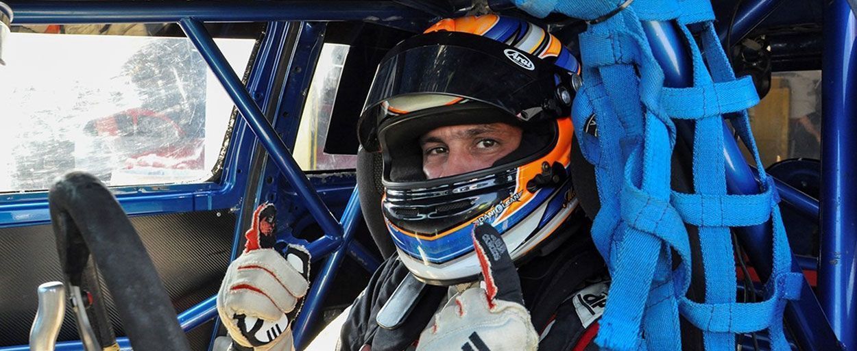 MAXIMILIANO TALAMONA LLEGA AL TURISMO PISTA