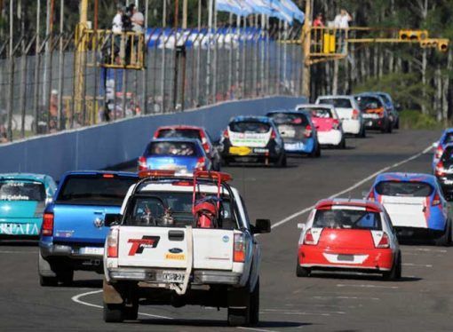 EL TURISMO PISTA DICE PRESENTE EN CONCORDIA CON 150 AUTOS