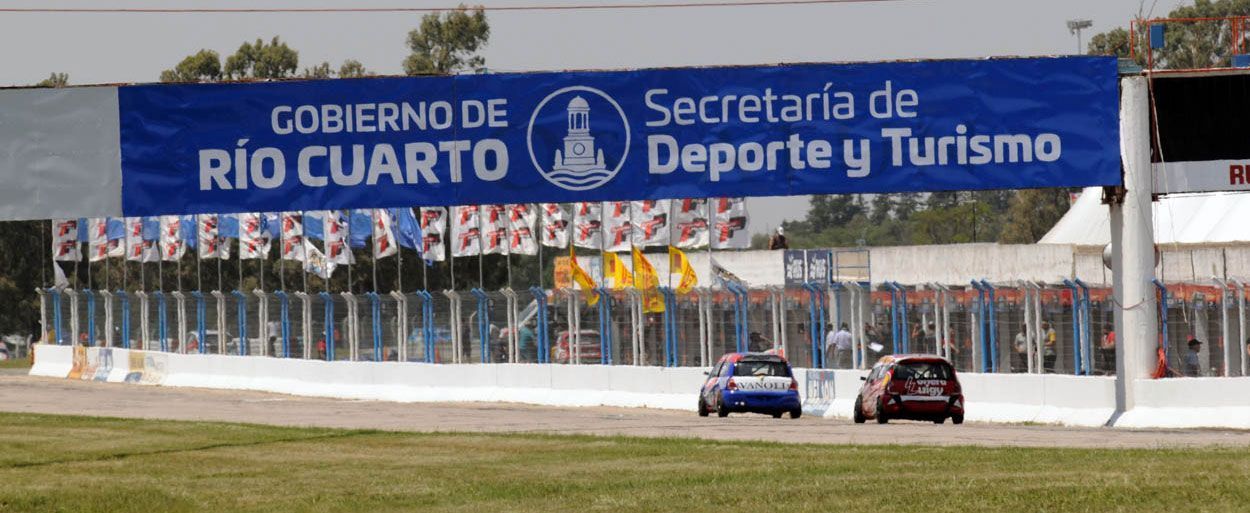 EL TURISMO PISTA LLEGA A RÍO CUARTO CON 147 AUTOS