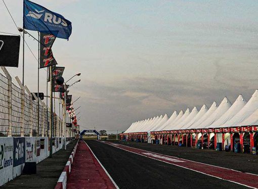 EL TURISMO PISTA ARRANCÓ SU FIN DE SEMANA EN CONCEPCIÓN DEL URUGUAY