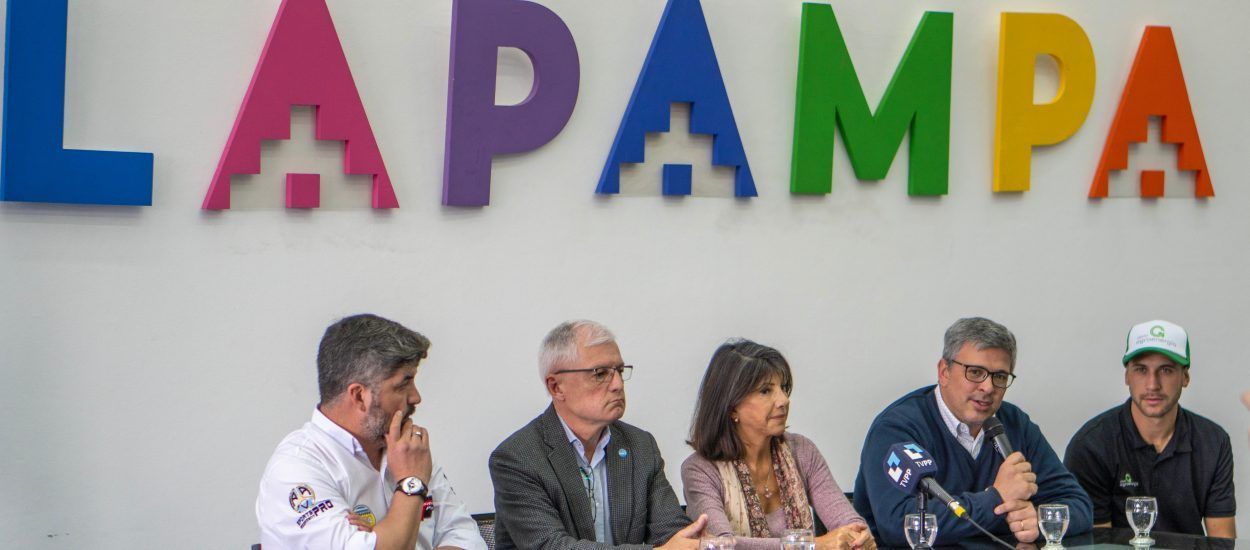 SE PRESENTÓ LA QUINTA FECHA DEL TURISMO PISTA EN LA PAMPA