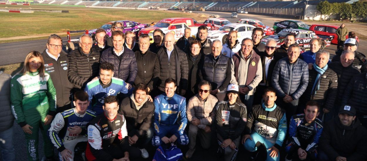 HORACIO RODRIGUEZ LARRETA VISITÓ EL AUTÓDROMO PORTEÑO