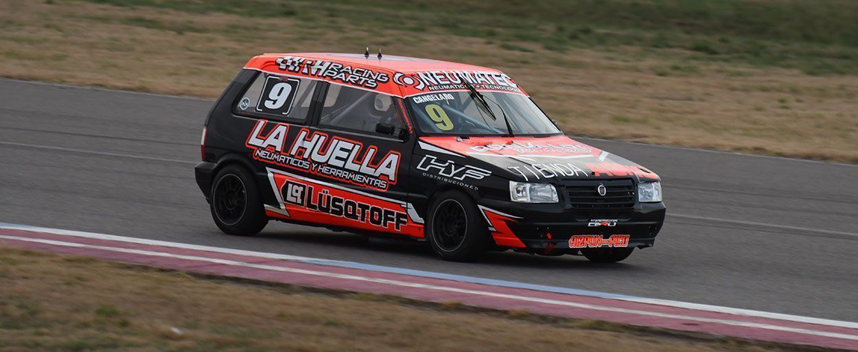 MIGUEL CANGELARO SUMÓ UNA NUEVA POLE DENTRO DE LA CLASE 1