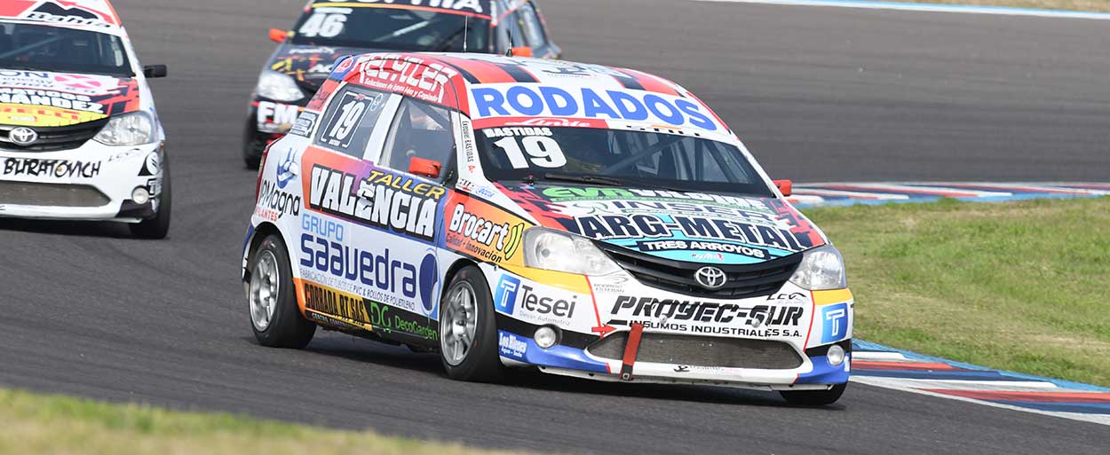 LA POLE PROVISIONAL DE LA CLASE TRES FUE PARA EXEQUIEL BASTIDAS