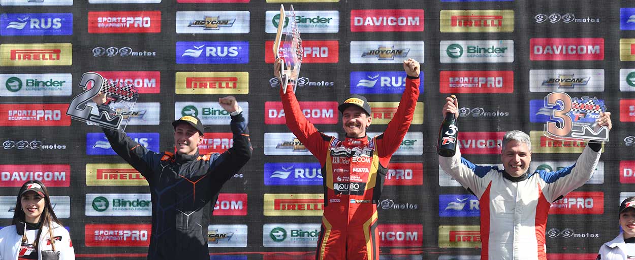 RENZO CERRETTI SUBIÓ A LO MÁS ALTO DEL PODIO EN RÍO CUARTO