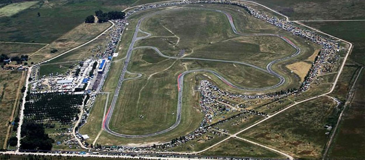 SOLICITA TUS ACREDITACIONES PARA LA CARRERA DE LOS 300 PILOTOS