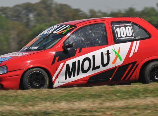 FRANCO BODRATO MIONETTO PONE PRIMERA EN LA PLATA