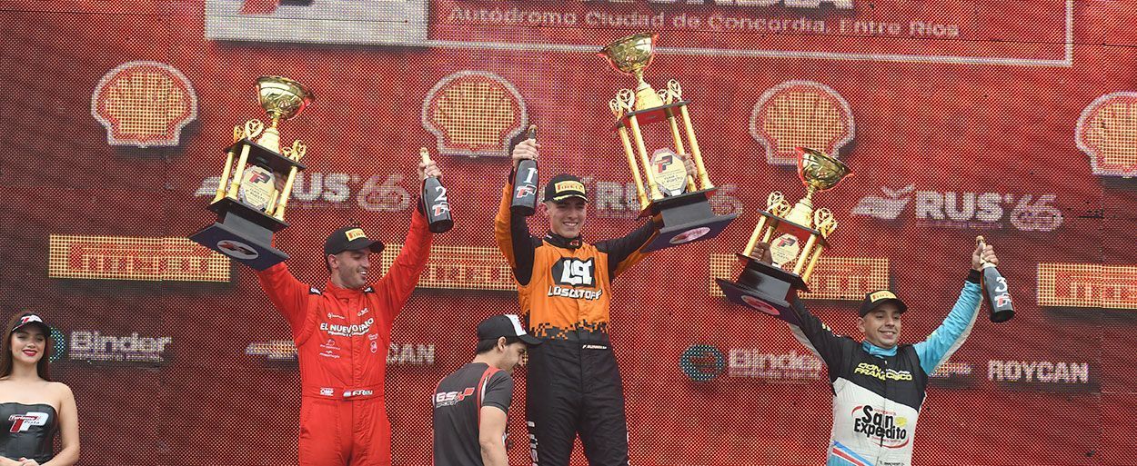 TRES DE TRES PARA FRANCISCO SUÁREZ EN LA CLASE UNO