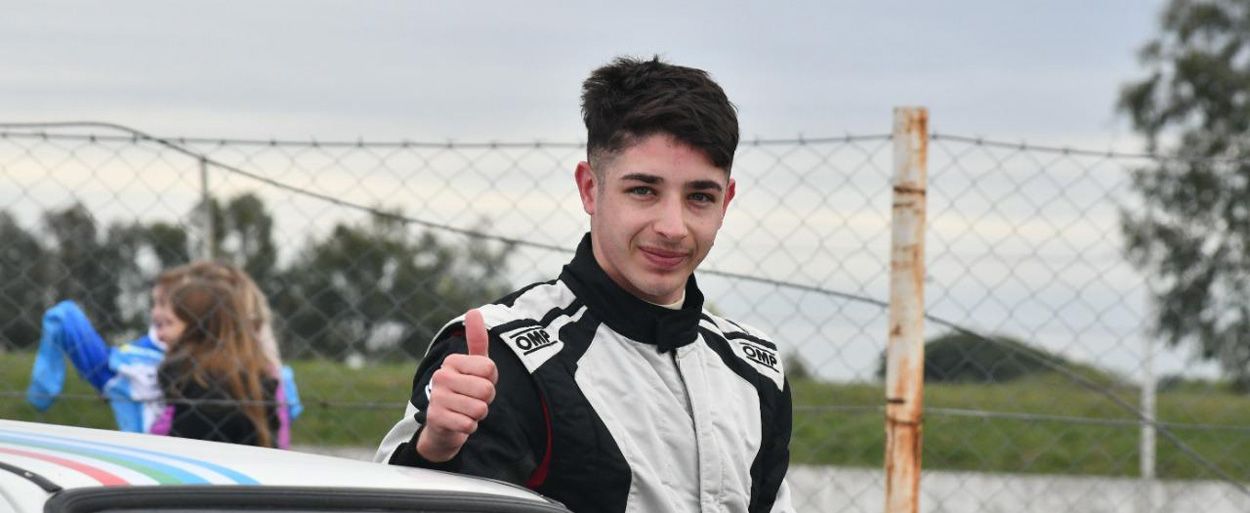 LUCIANO GAMULÍN HACE PIE DENTRO DE LA CLASE UNO DEL TURISMO PISTA