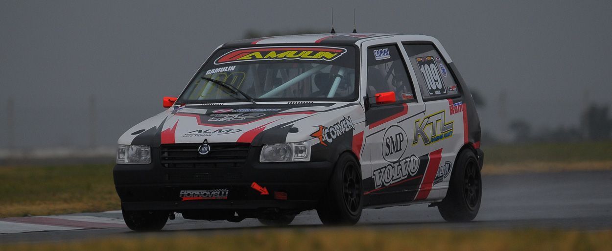 LUCIANO GAMULÍN LOGRÓ SU PRIMERA POLE POSITION EN LA CLASE UNO