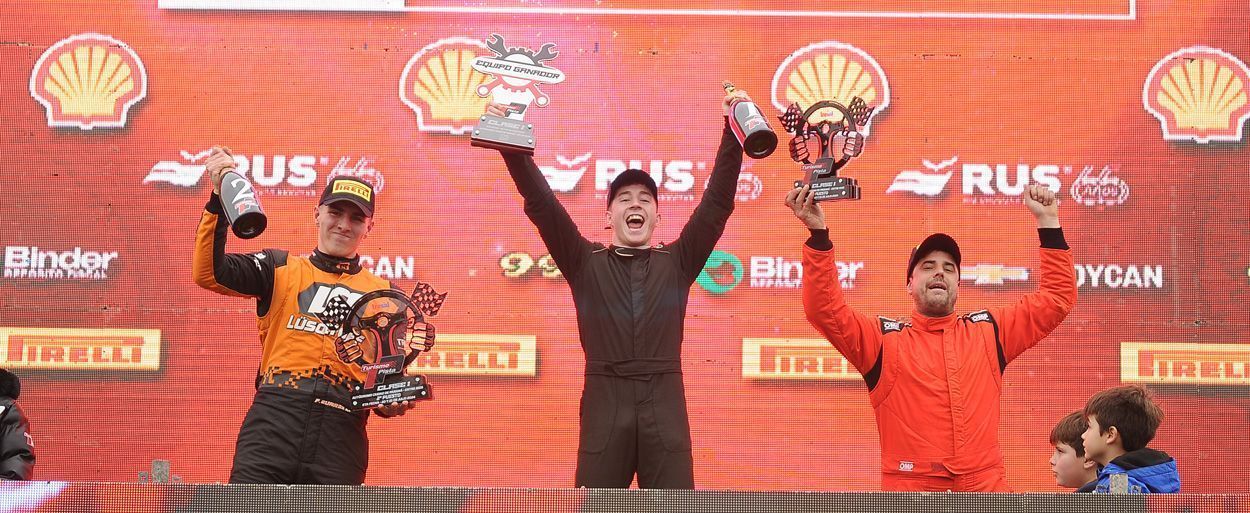 NICOLÁS BENITO FESTEJÓ POR PRIMERA VEZ EN LA CLASE UNO
