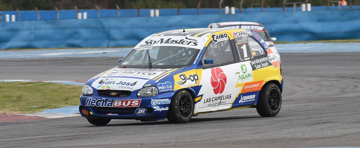 YAIR ETCHEVESTE SOSTUVO SU TIEMPO Y SE LLEVÓ LA POLE POSITION