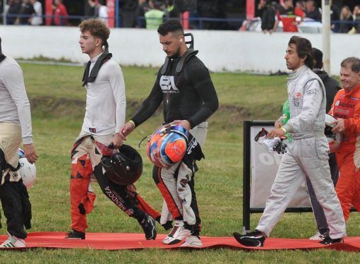 CARRERA DE LOS 300 PILOTOS: LICENCIAS DEPORTIVAS Y MÉDICAS