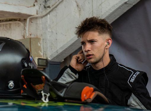 VALENTINO MATTIVE LLEGA DESDE OBERÁ A LA CLASE DOS DEL TURISMO PISTA