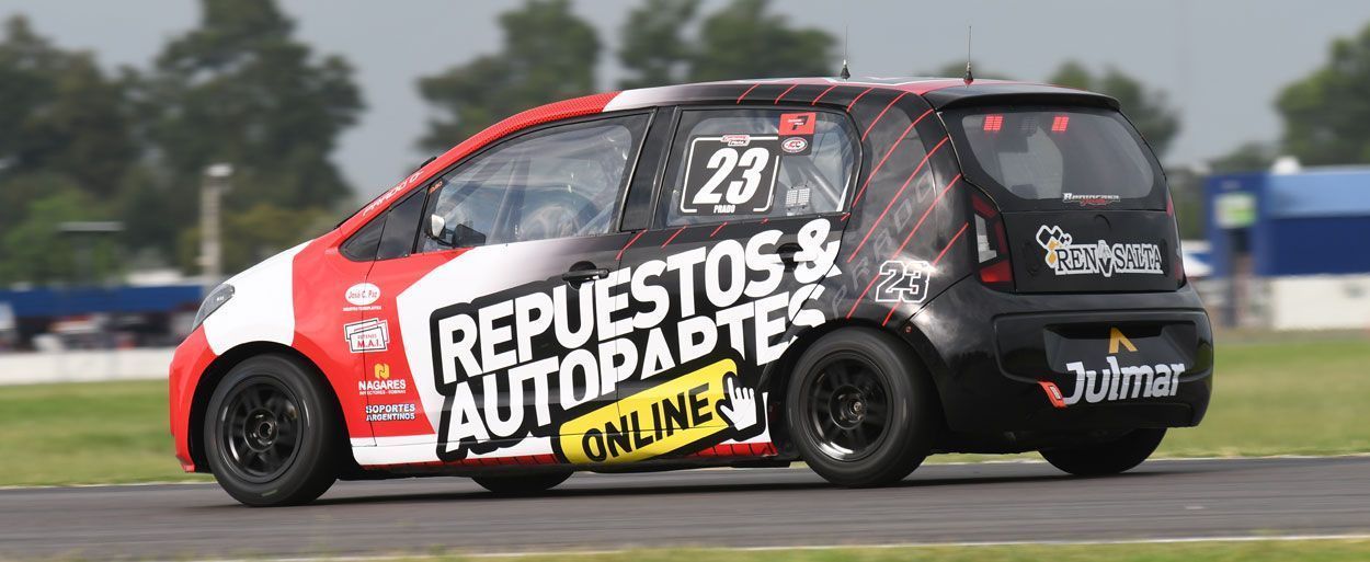 JULIÁN PRADO, EL HOMBRE DE LA POLE PARA LA CLASE DOS