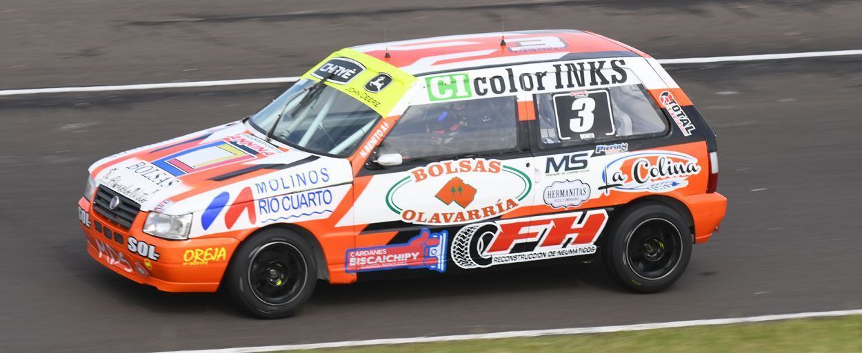 NICOLÁS BENITO CERRÓ EL VIERNES EN PARANÁ CON LA POLE POSITION PROVISIONAL