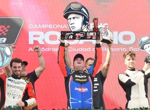 FELIPE MARTINI FESTEJÓ POR PRIMERA VEZ EN LA CLASE TRES