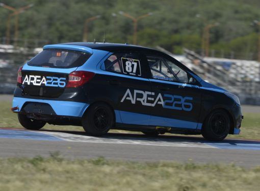 NUEVA POLE POSITION PARA VALENTINO SPINELLA EN LA CLASE DOS
