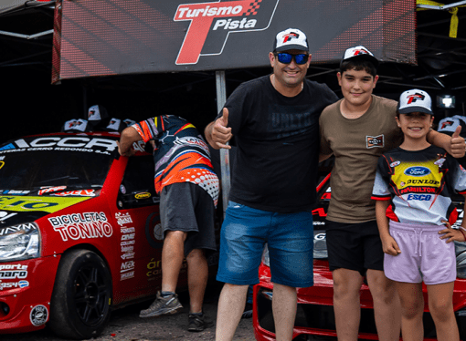 EL TURISMO PISTA FUE PARTE DE LA 16ª FIESTA PROVINCIAL DEL AUTOMOVILISMO EN ARRECIFES