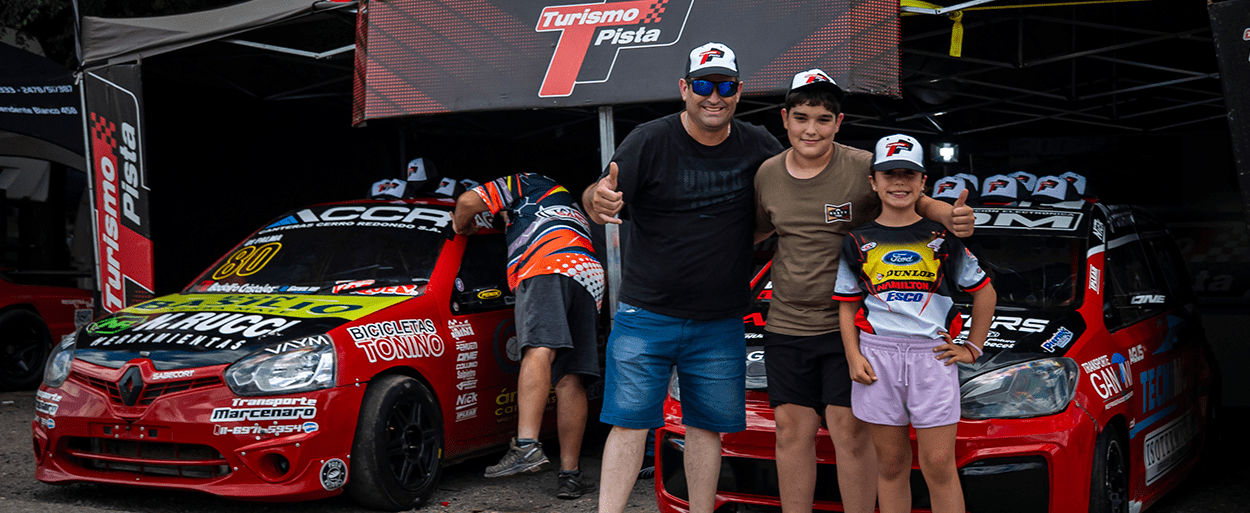 EL TURISMO PISTA FUE PARTE DE LA 16ª FIESTA PROVINCIAL DEL AUTOMOVILISMO EN ARRECIFES