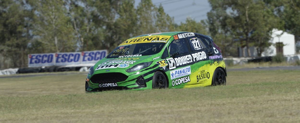 FRANCO DE BENEDICTIS DEBUTÓ CON UNA POLE POSITION EN LA CLASE TRES
