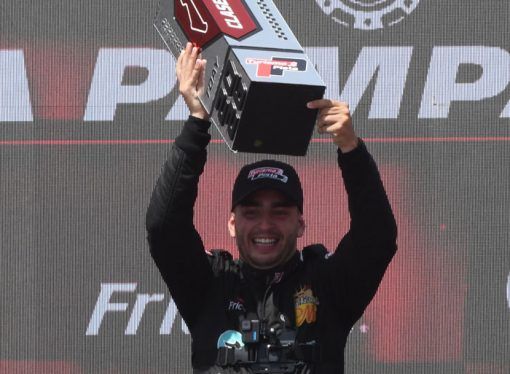 FEDERICO HERMIDA SUBIÓ A LO MÁS ALTO DEL PODIO EN LA PAMPA