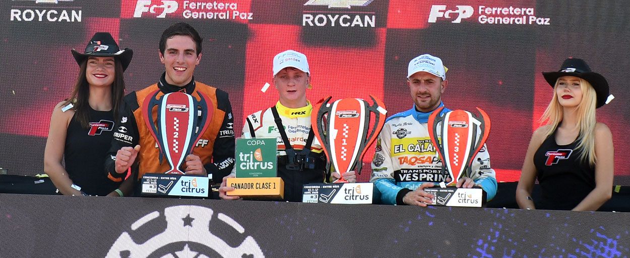 BAUTISMO TRIUNFAL PARA LUCIO RODRÍGUEZ EN LA CLASE UNO