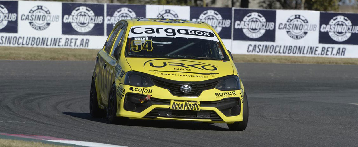 MAURO SALVI VUELVE A SUBIRSE AL ETIOS DEL EQUIPO FAMILIAR