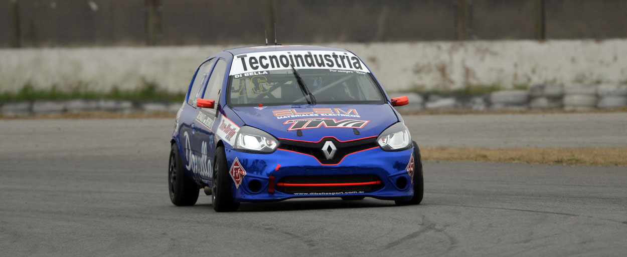 SEBASTIÁN DI BELLA SENTENCIÓ SU PRIMERA POLE POSITION EN LA CLASE TRES