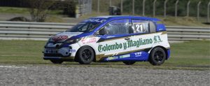 MÁXIMO EVANS WEISS SE QUEDÓ CON LA POLE, PERO NO LARGARÁ ADELANTE EN LAS SERIES