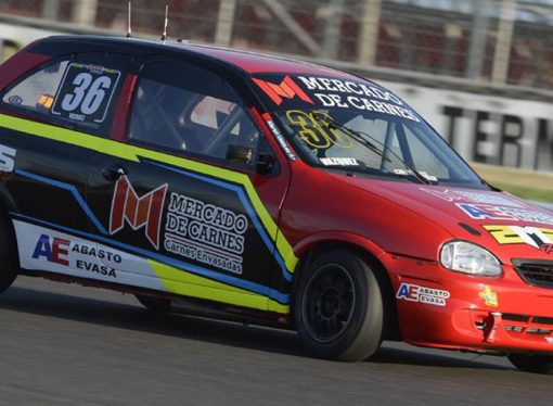 MARTÍN VÁZQUEZ ENCARA UNA NUEVA EXPERIENCIA CON SU CHEVROLET CORSA