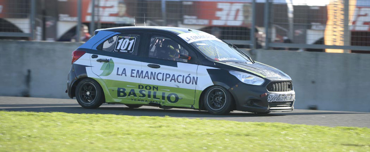 “TOTO” PISANDELLI ULTIMA LOS DETALLES PARA SU REGRESO A LA CLASE DOS